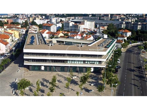 Einkaufen im Premium-Bereich im Zentrum von Coimbra