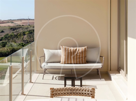 2 bedroom apartment with terrace and sea view in Lourinhã