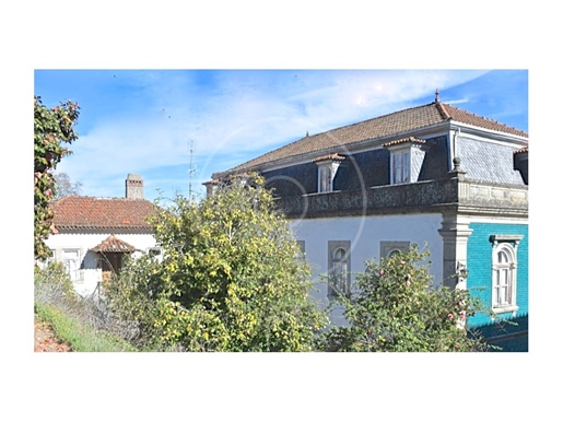 Casa Senhorial am Hang der Serra da Estrela, Beira Baixa