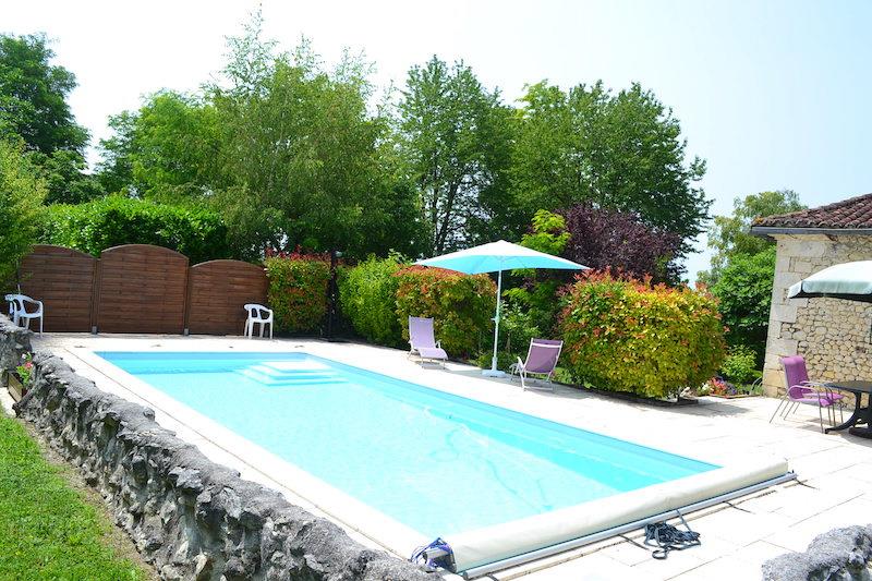 Hermosa casa con piscina climatizada