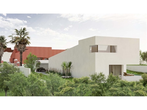 Plot with approved project for 4-bedroom villa with pool, in Praia del Rey, Óbidos
