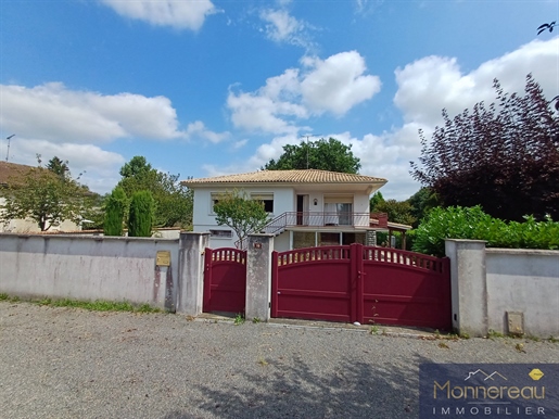 Detached house with land and garages