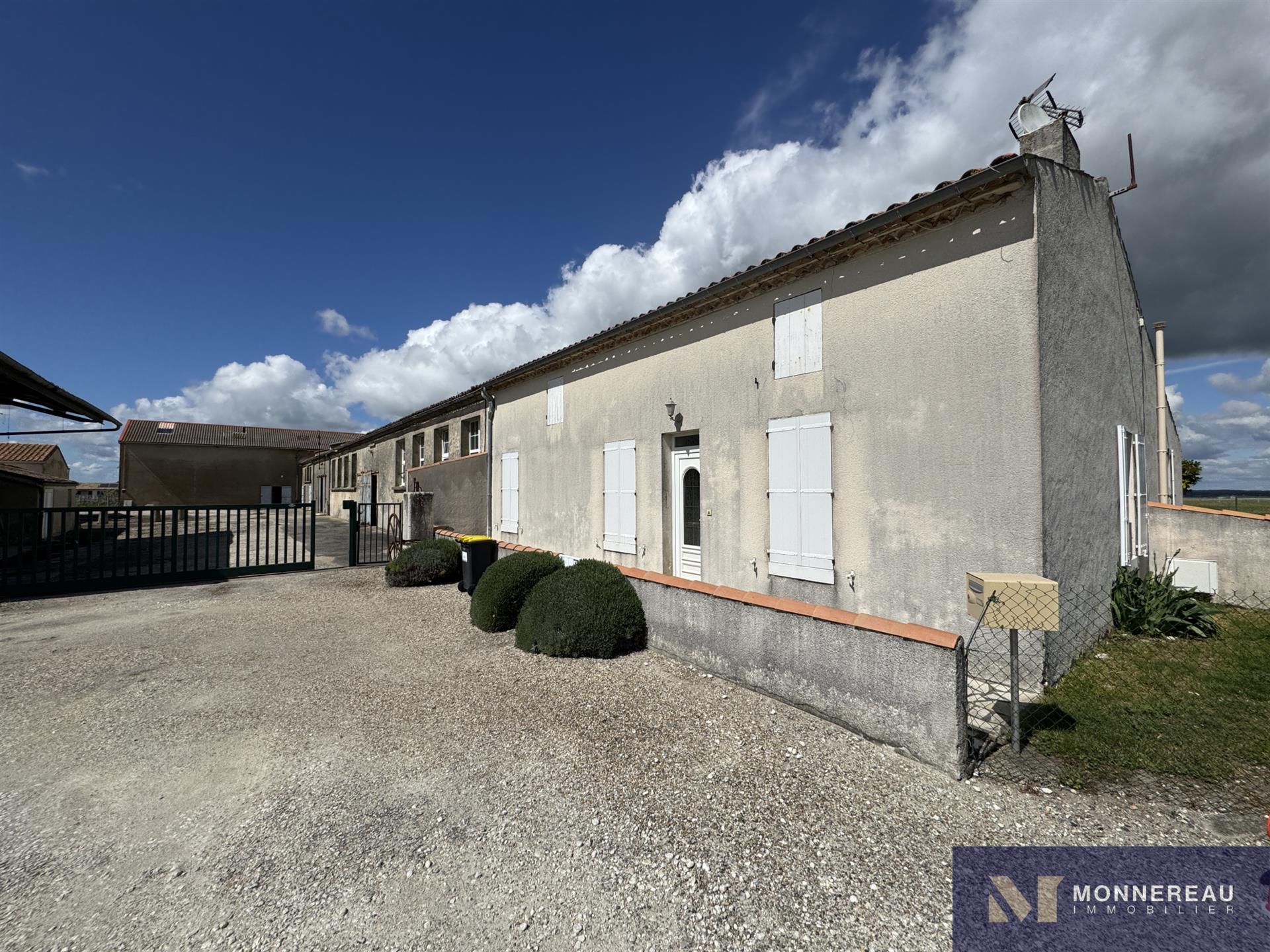 Compra: Vivenda (17600)
