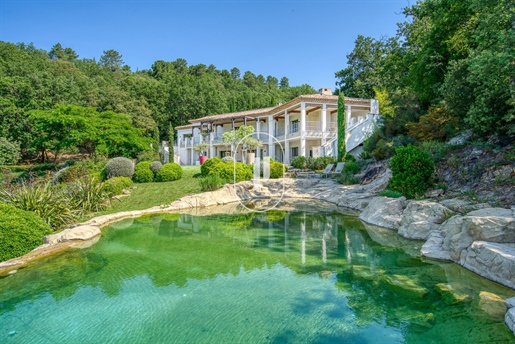 Villa met zwembad te koop te La Garde Freinet