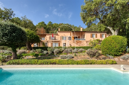 Property with outbuildings and pool for sale in La Garde Freinet