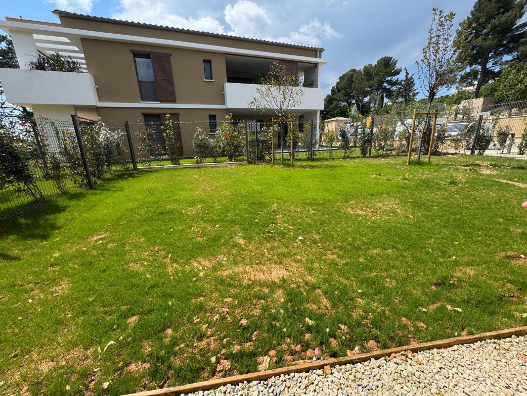 Purchase: Apartment (13090)