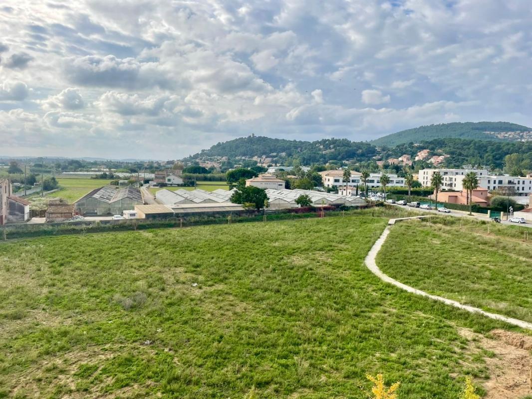 Apartment Hyeres 4 room(s) 129 m2