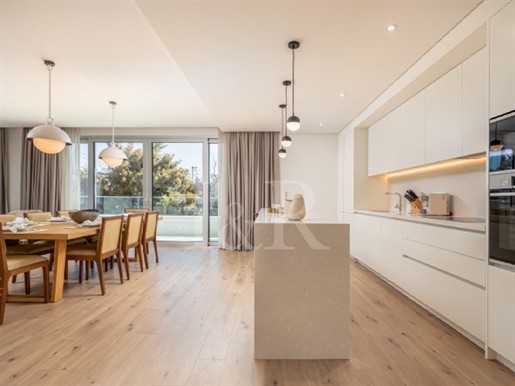 3-Bedroom apartment with guaranteed profitability, in Belém, Lisbon
