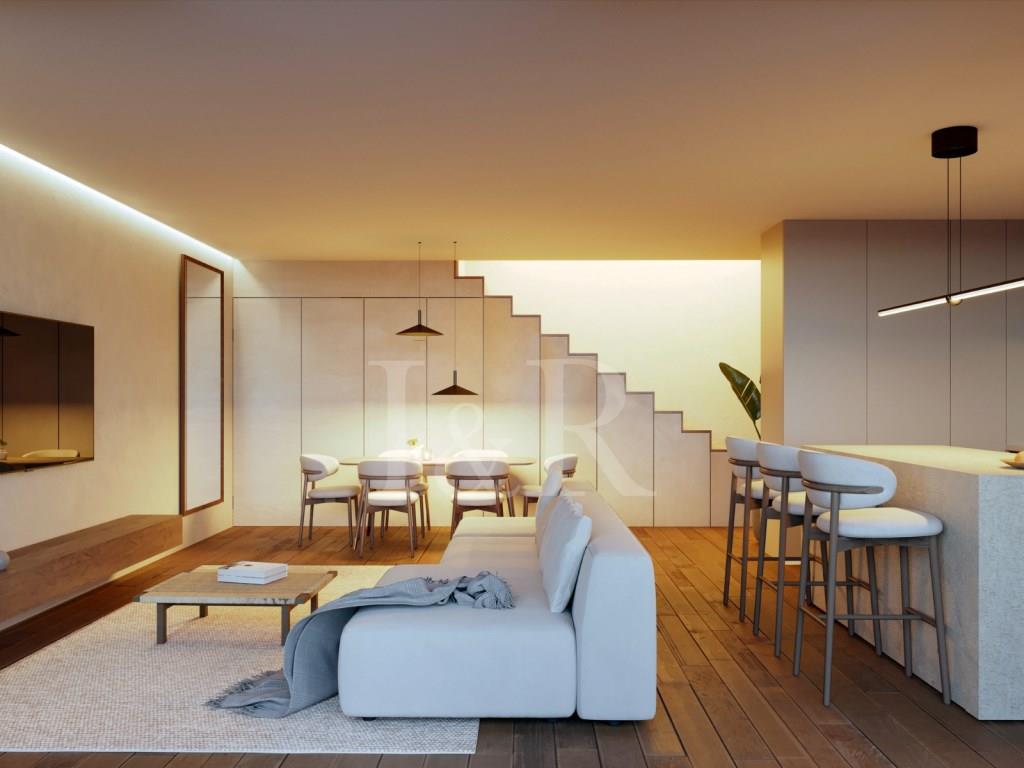 2 bedroom duplex with terrace and garage, in Sesimbra