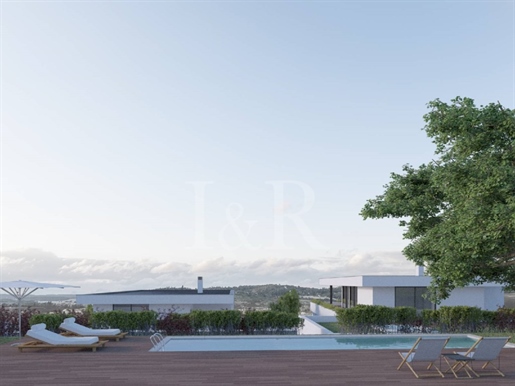 Appartement 4 pièces avec terrasse et piscine à Estoril