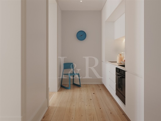 1-Bedroom apartment with balcony in Baixa, with guaranteed yield