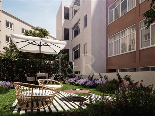 Appartement de 4 pièces avec balcons et jardin, à Arroios, Lisbonne