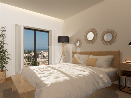 3 bedroom apartment with balconies in Tavira, Algarve