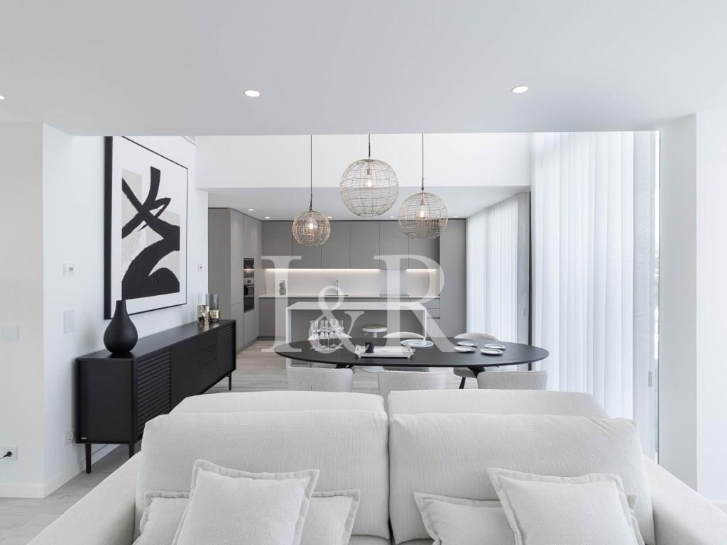 4-Bedroom villa with garden and pool in Fontanelas, Sintra