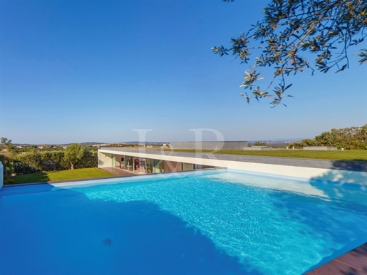 4-Bedroom villa with garden and pool near Lagoa de Óbidos