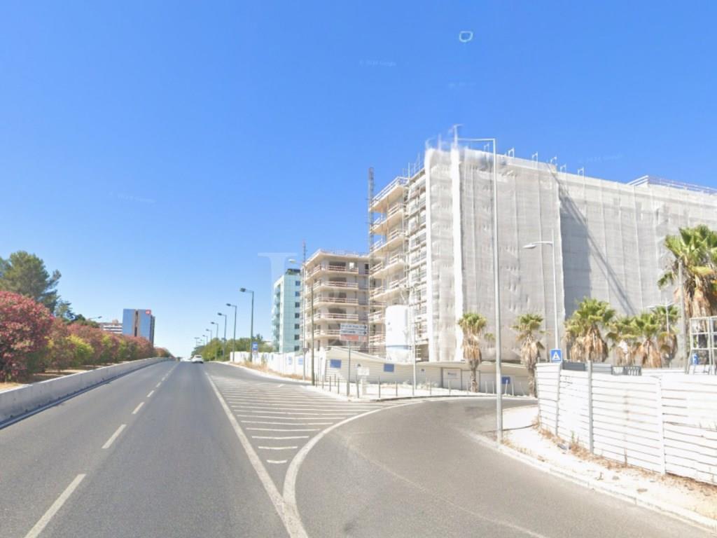 1-Bedroom apartment with balcony near Praça de Espanha, Lisbon