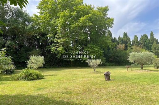 Tranquility in Provence: Single Storey Villa on Vast Land