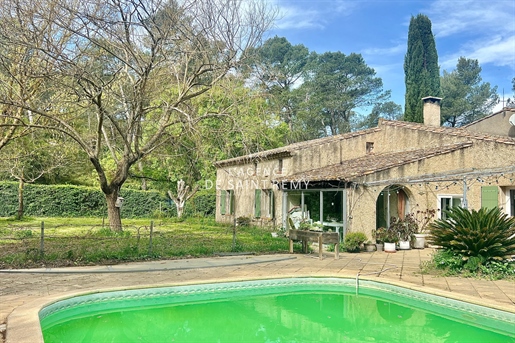 Verkoop Provençaalse villa 5 Kamer(s)
