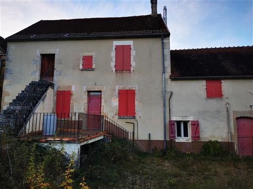 Property with 2 houses in typical village For sale. Puisaye-Forterre