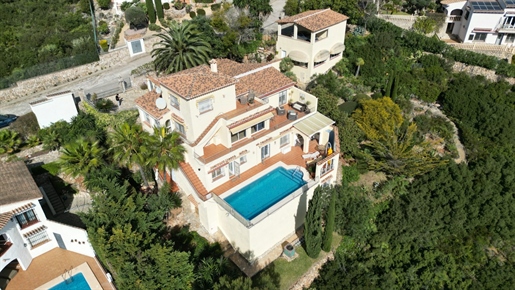 Villa Monte-Pego