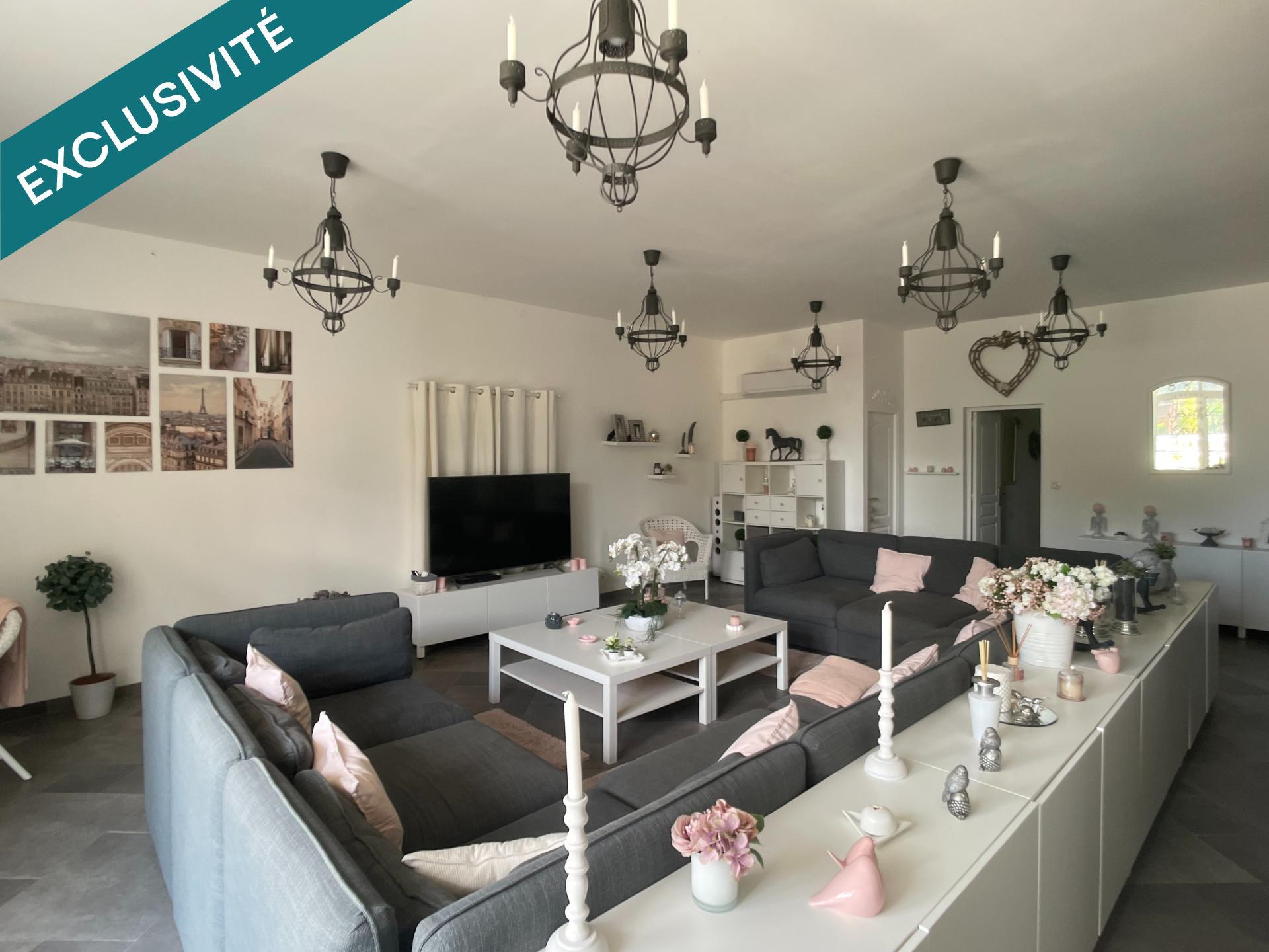 Purchase: Luxury property (31700)
