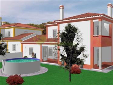 Plot of land with 365.00 m2 for construction of villa.