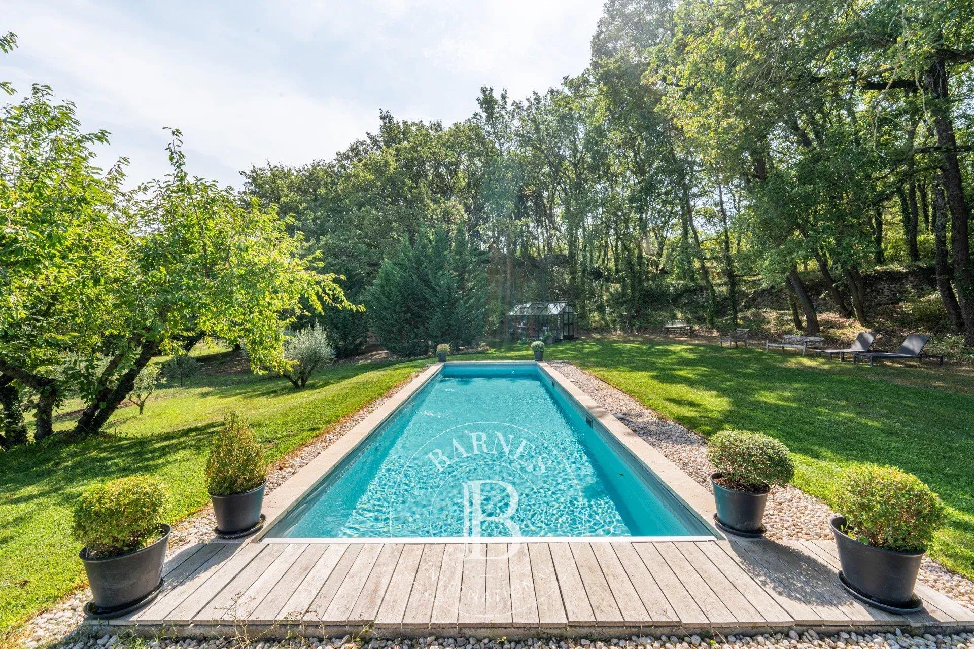 Bonnieux - Property With Guest House - 5 Bedrooms - View