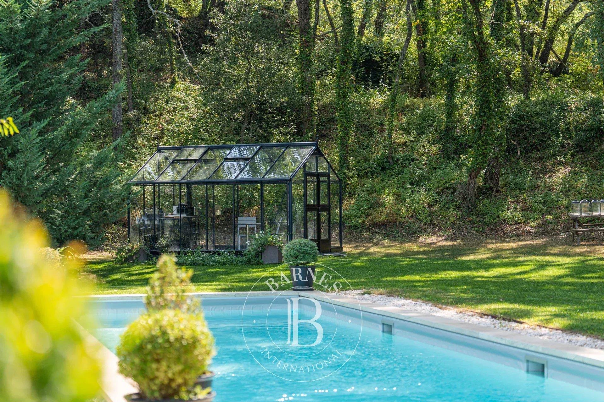 Bonnieux - Property With Guest House - 5 Bedrooms - View