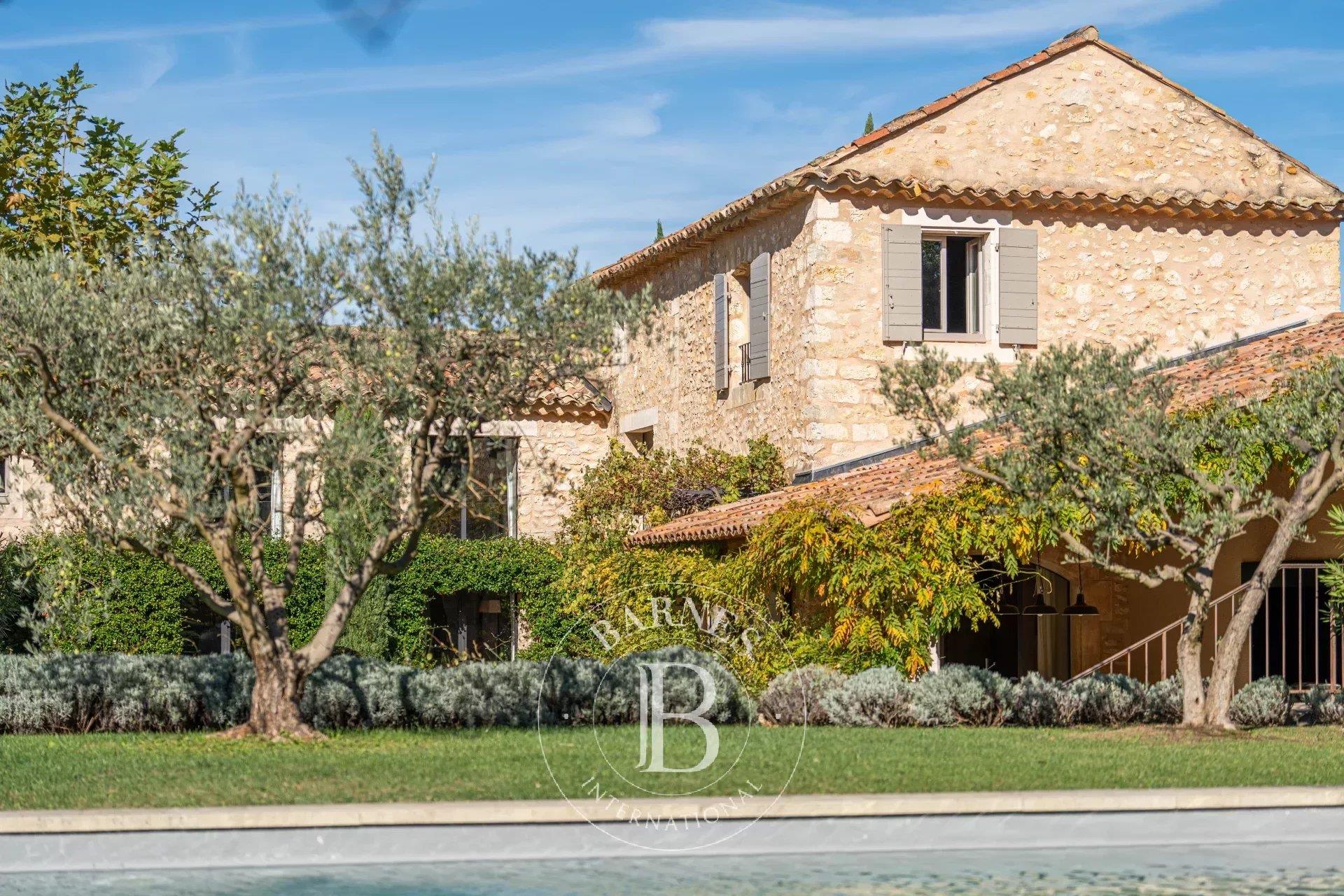 Bonnieux - Exceptional Mas - 6 Bedrooms - Pool - Wooded Park - Luberon
