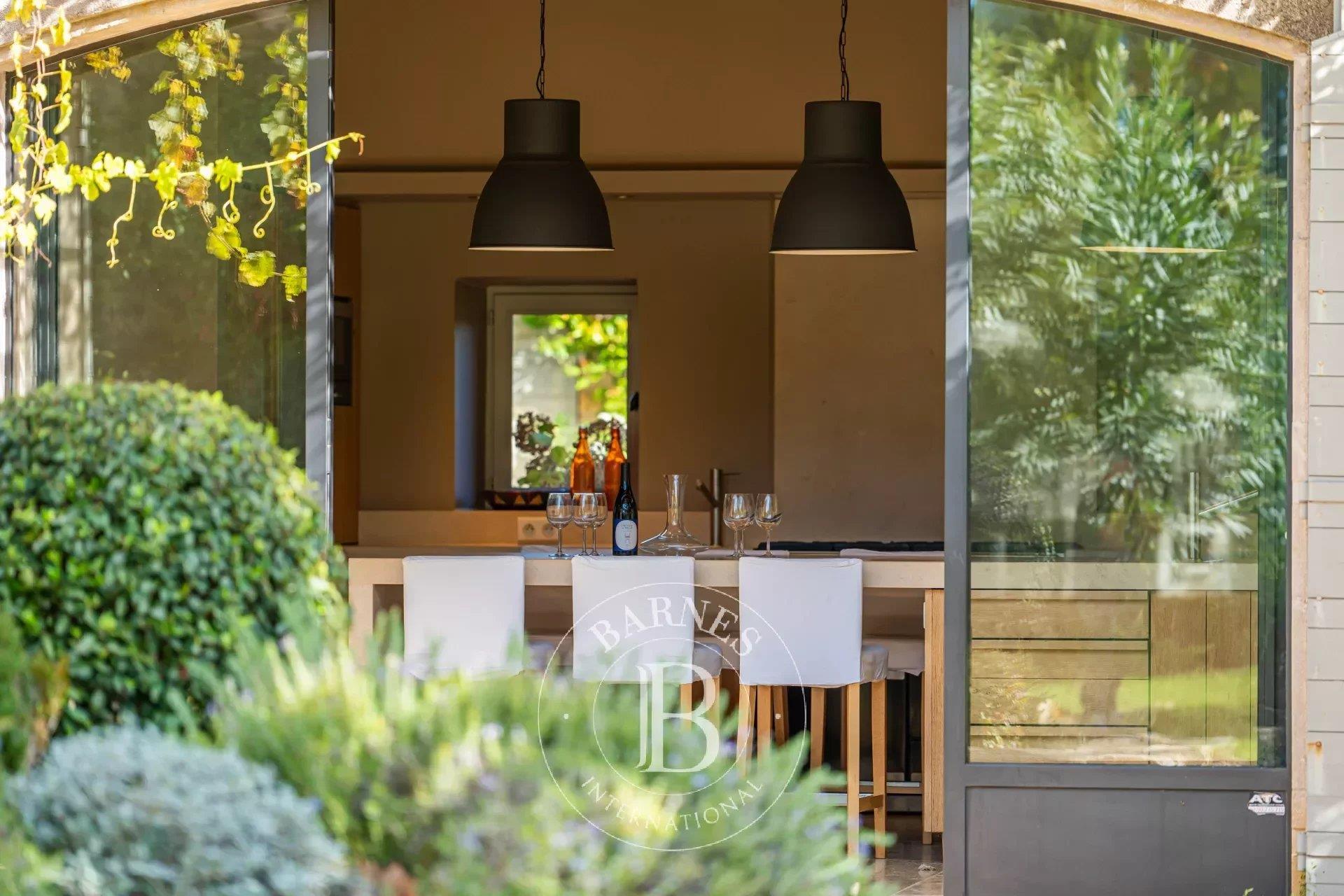 Bonnieux - Exceptional Mas - 6 Bedrooms - Pool - Wooded Park - Luberon