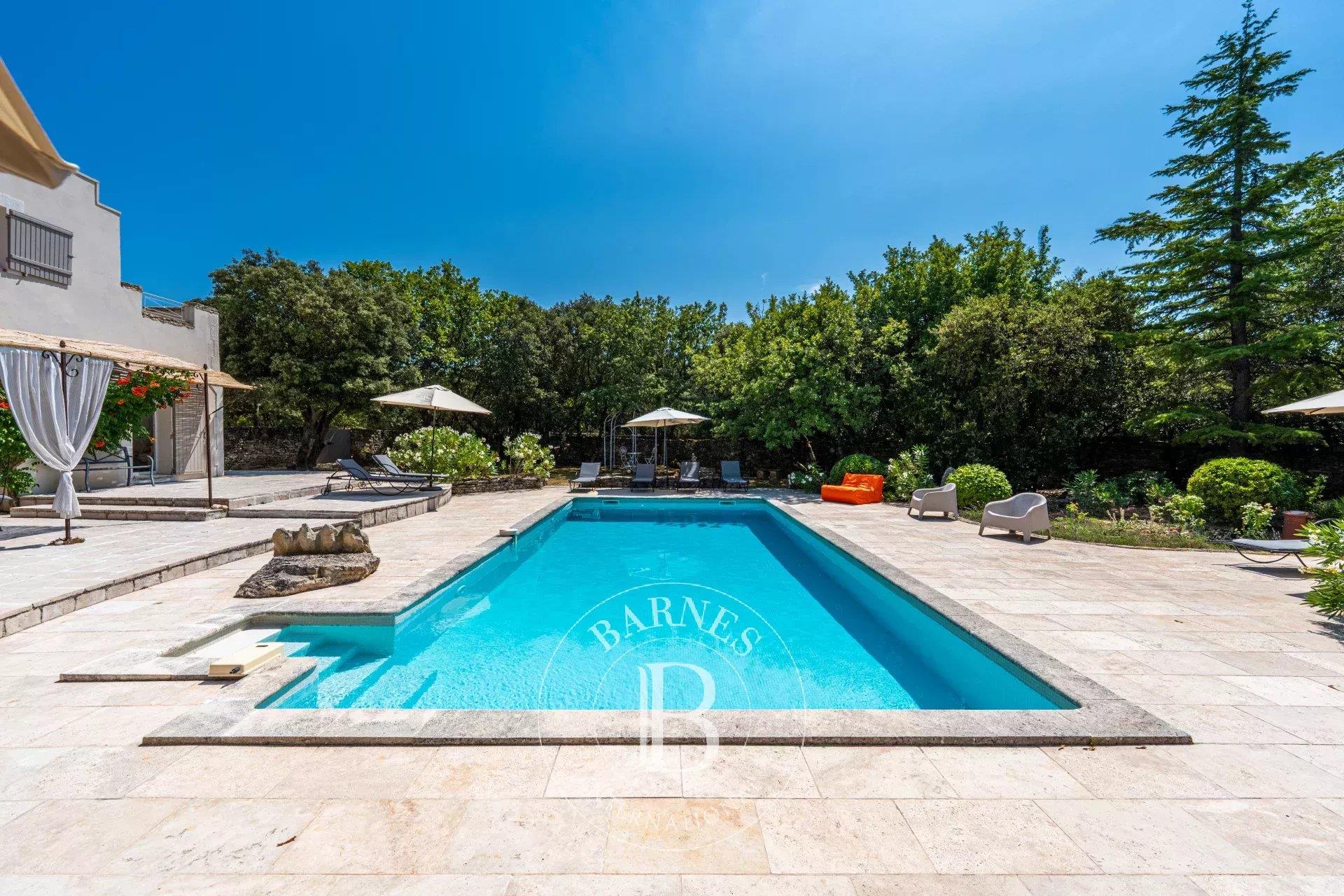 Exclusive - Bonnieux - 3,154 sq. Ft Stone House - 6 Bedrooms- Pool - Independent Guest House