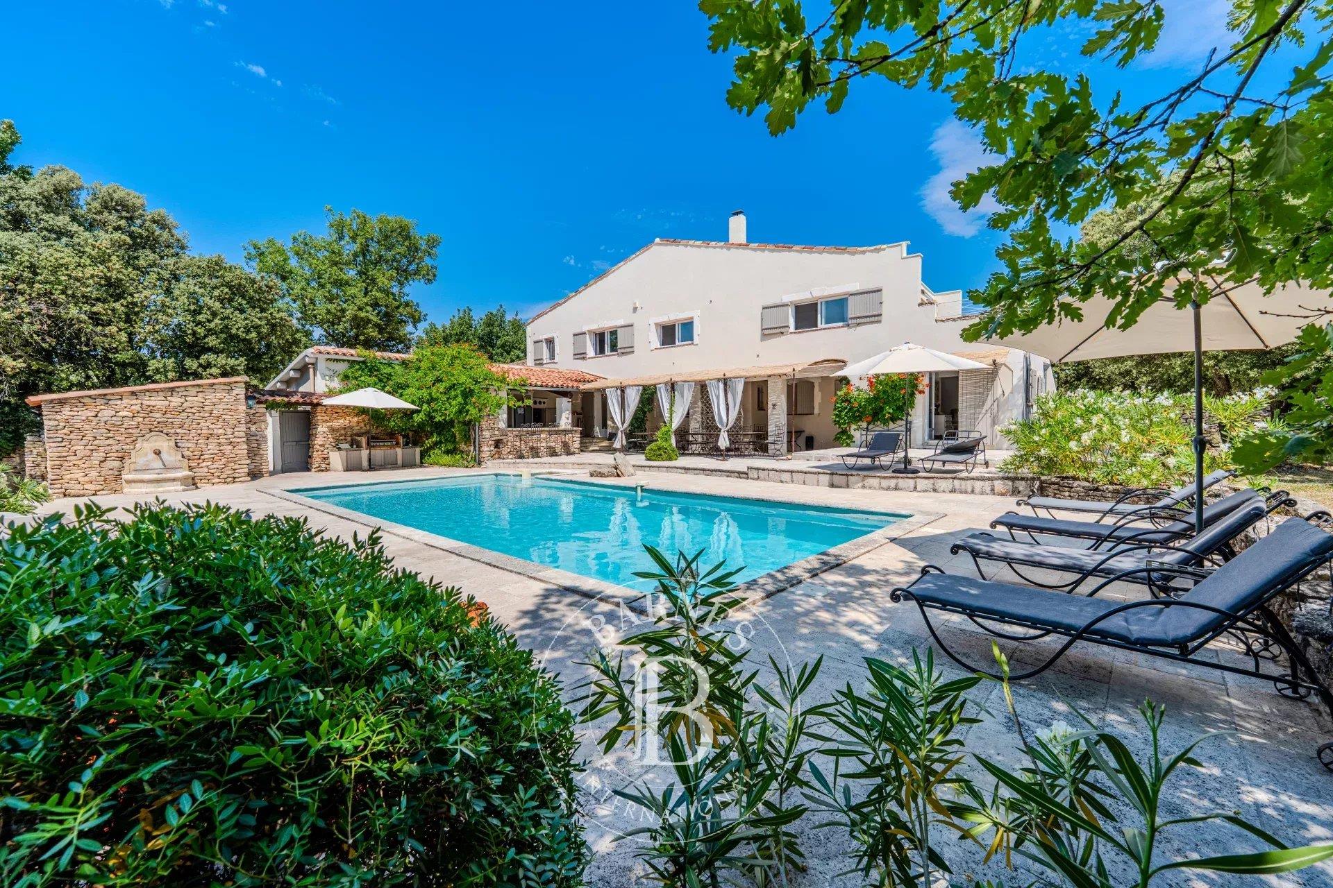 Exclusive - Bonnieux - 3,154 sq. Ft Stone House - 6 Bedrooms- Pool - Independent Guest House
