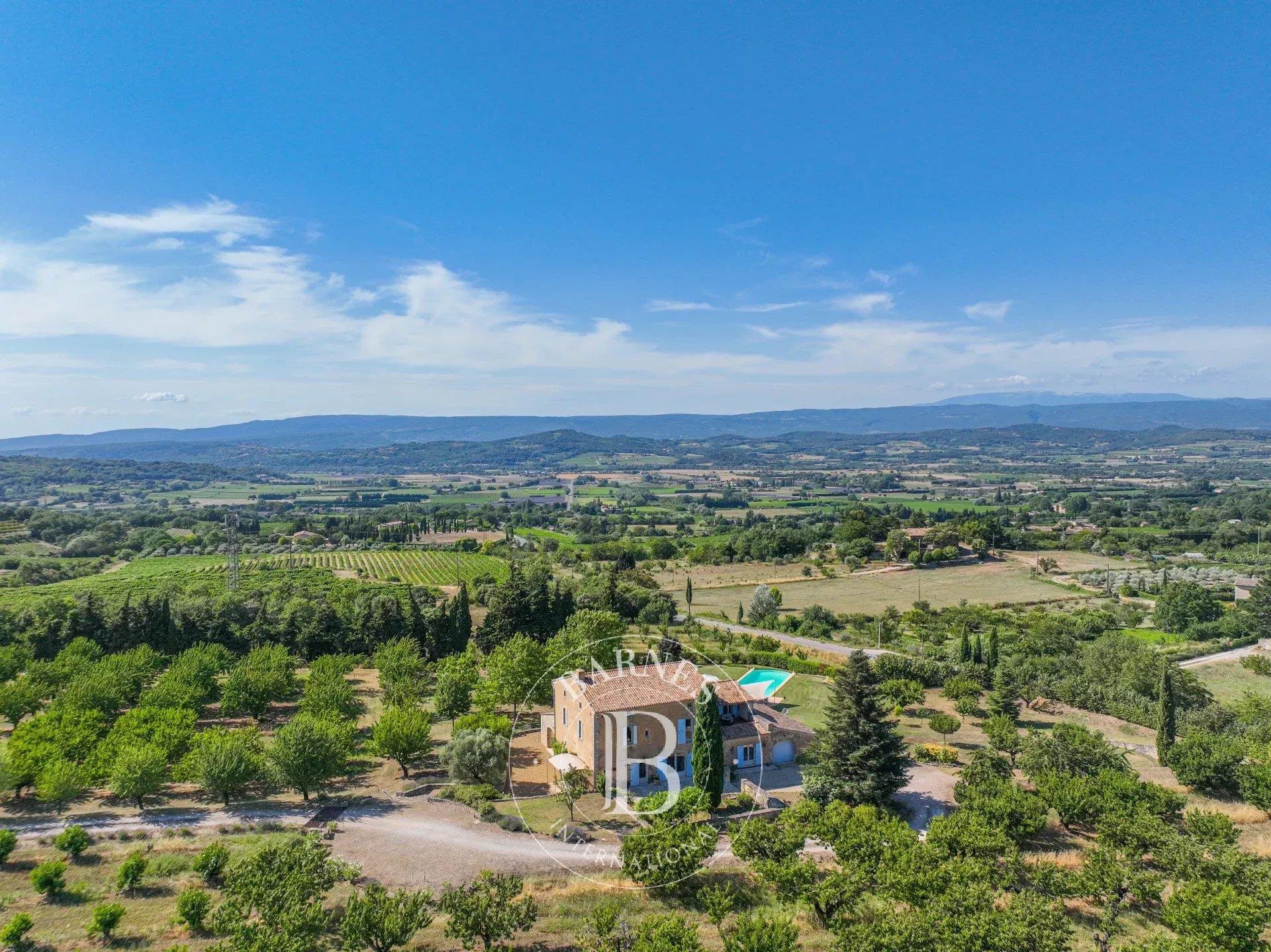 Bonnieux - Provencal Country House - 6 Bedrooms - Swimming Pool - 3.5 Ha Park - Panoramic View