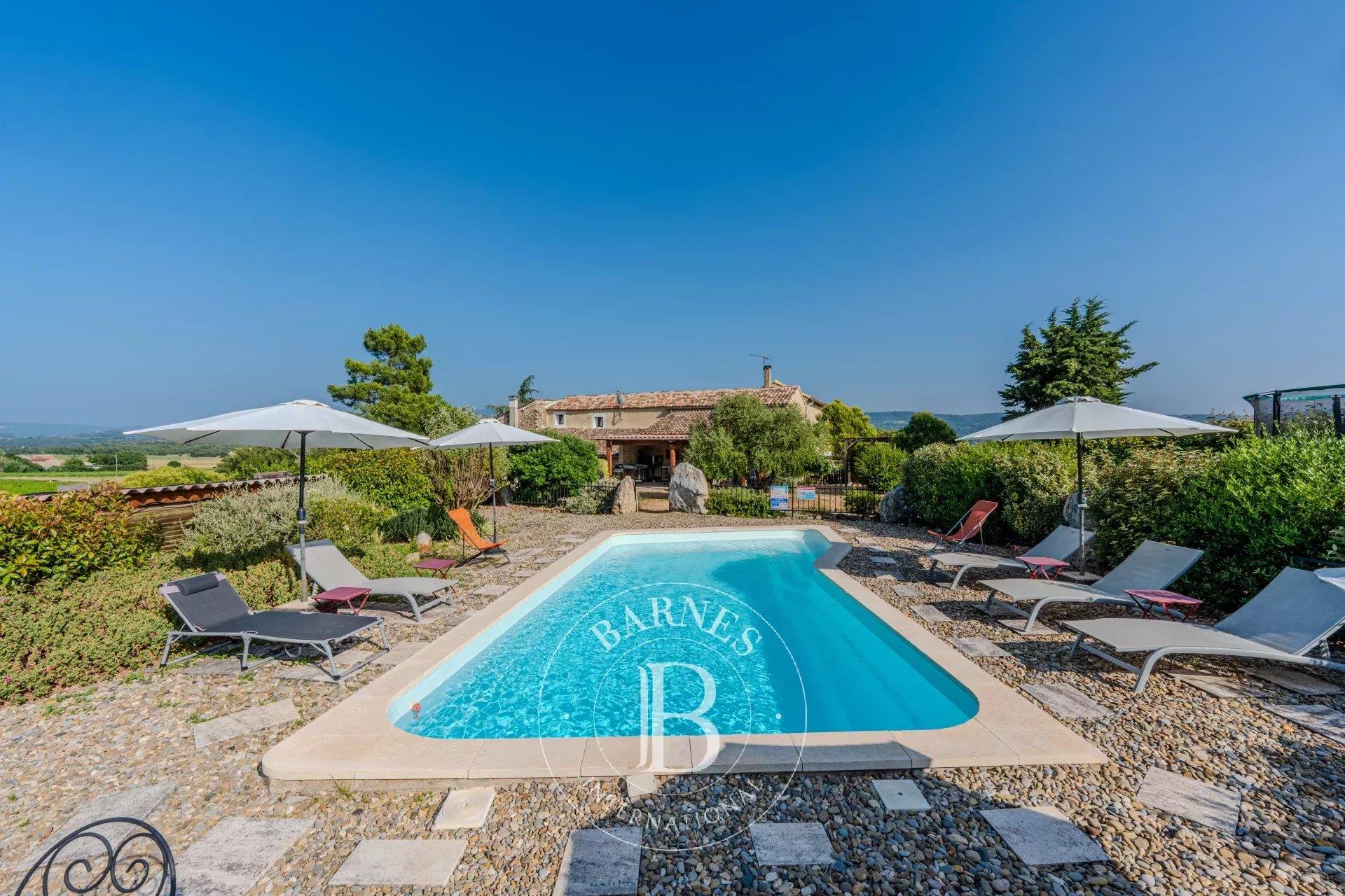 Roussillon - Renovated Farmhouse With 3 Guesthouses - 2 Swimming Pools
