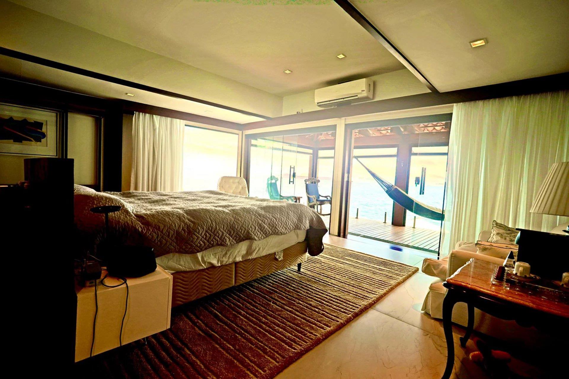 Ang064 - Luxury Seafront Home in Angra dos Reis