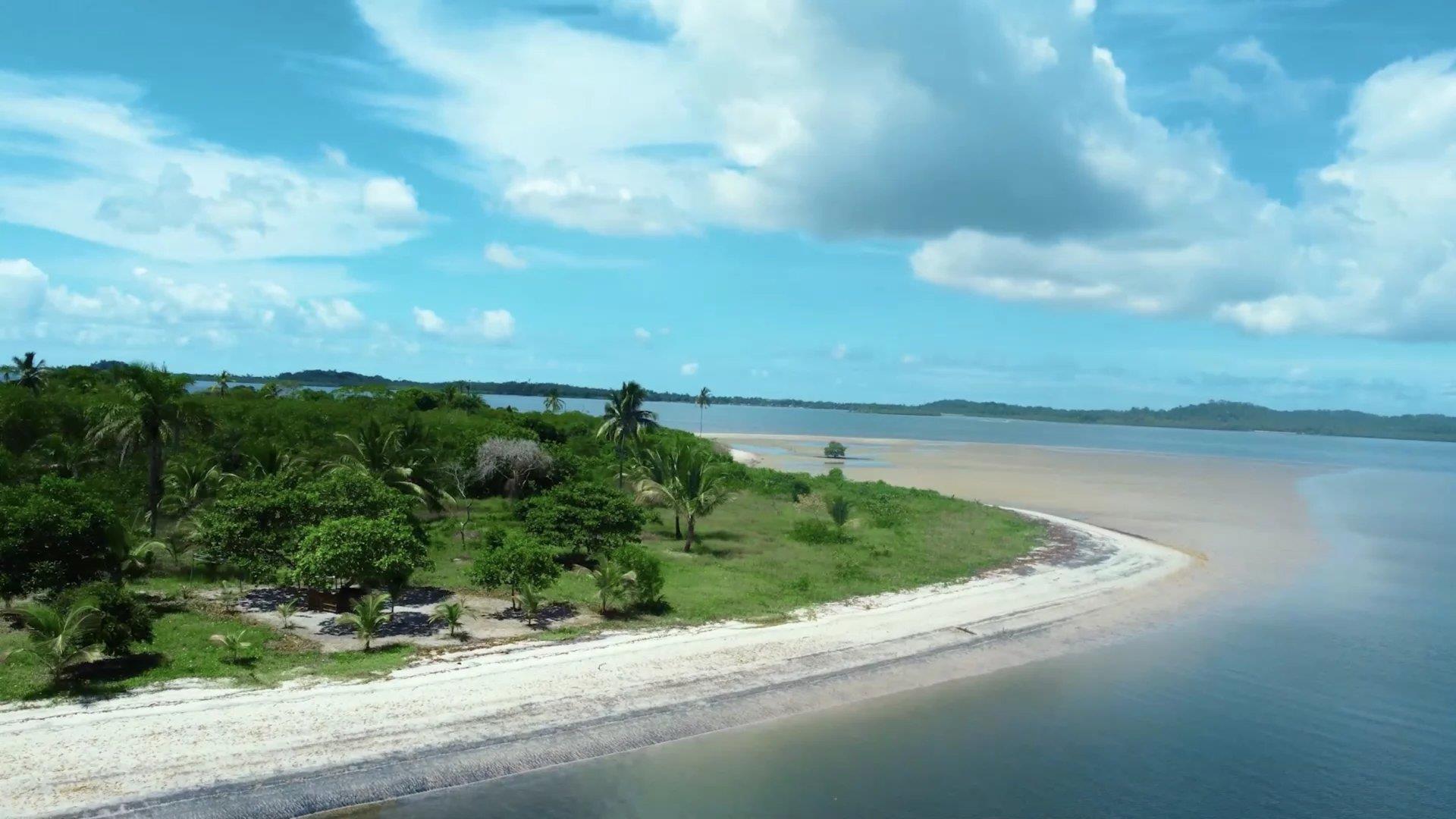 Bah330 - Wild Island for Hotel Development