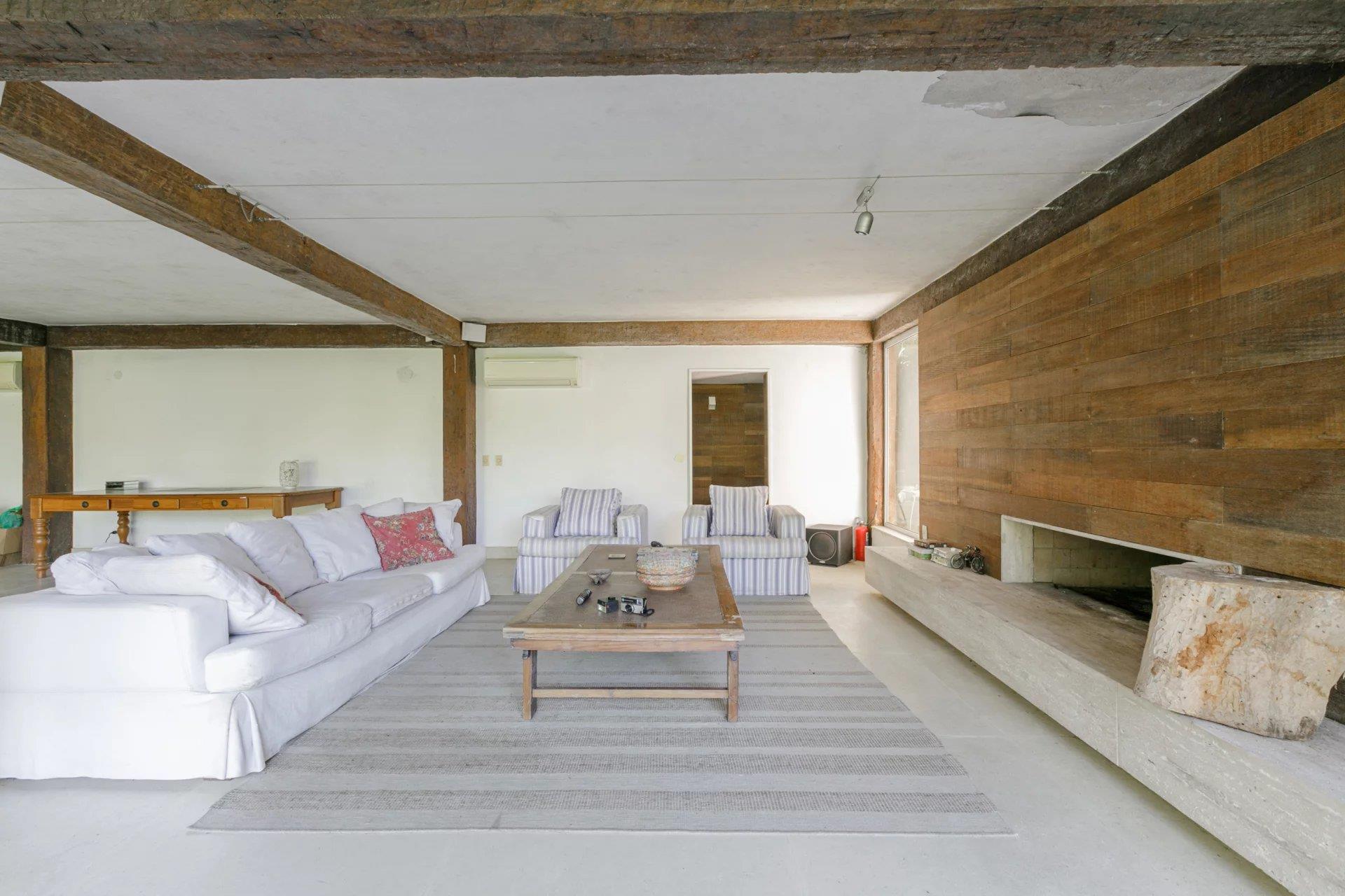 Rio132 - House in the middle of nature in São Conrado