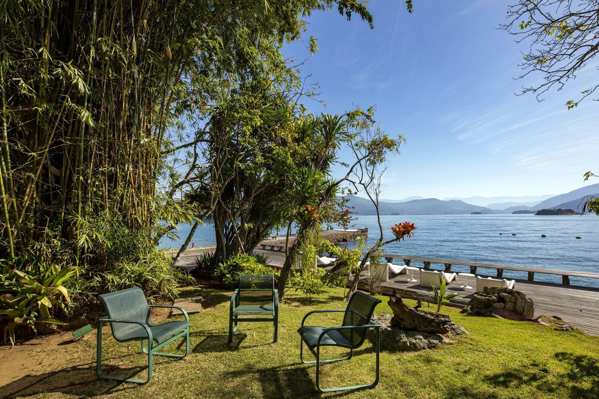 Ang101 - Island in Angra dos Reis