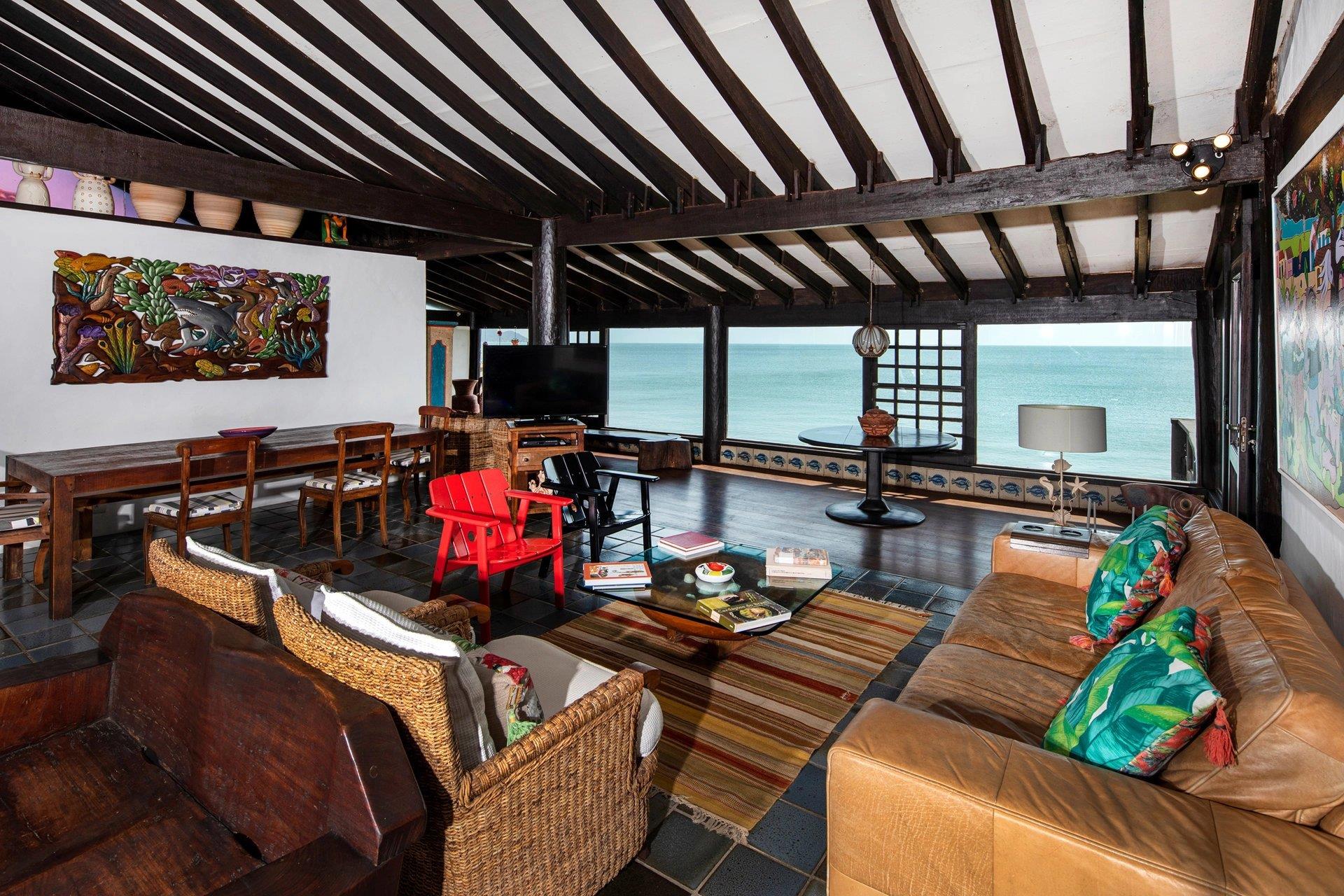 Buz200 - Charming three-level house in Praia do Canto