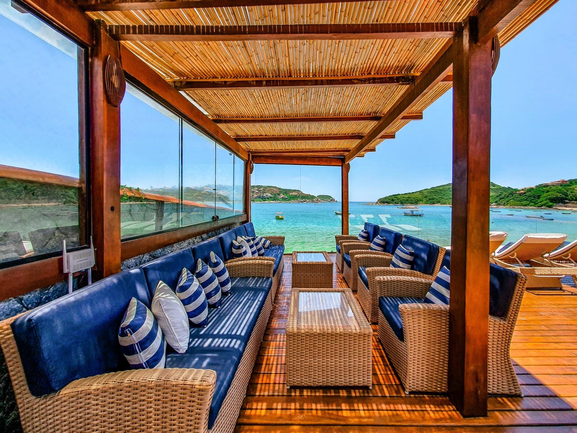 Buz057 - Beautiful beachfront house in Ferradura, in Búzios