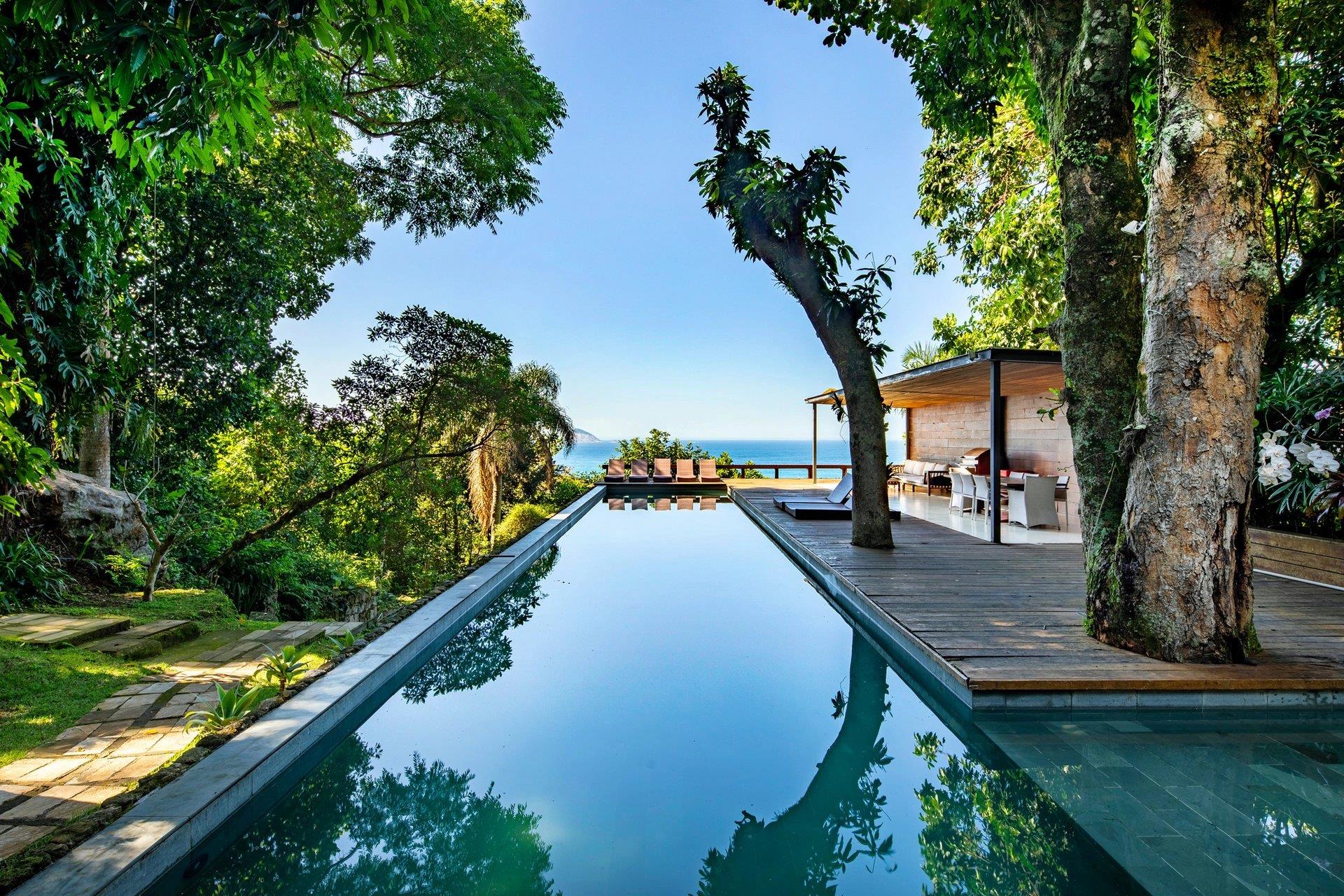 Rio002 - Luxury villa with sea view and pool in Joa