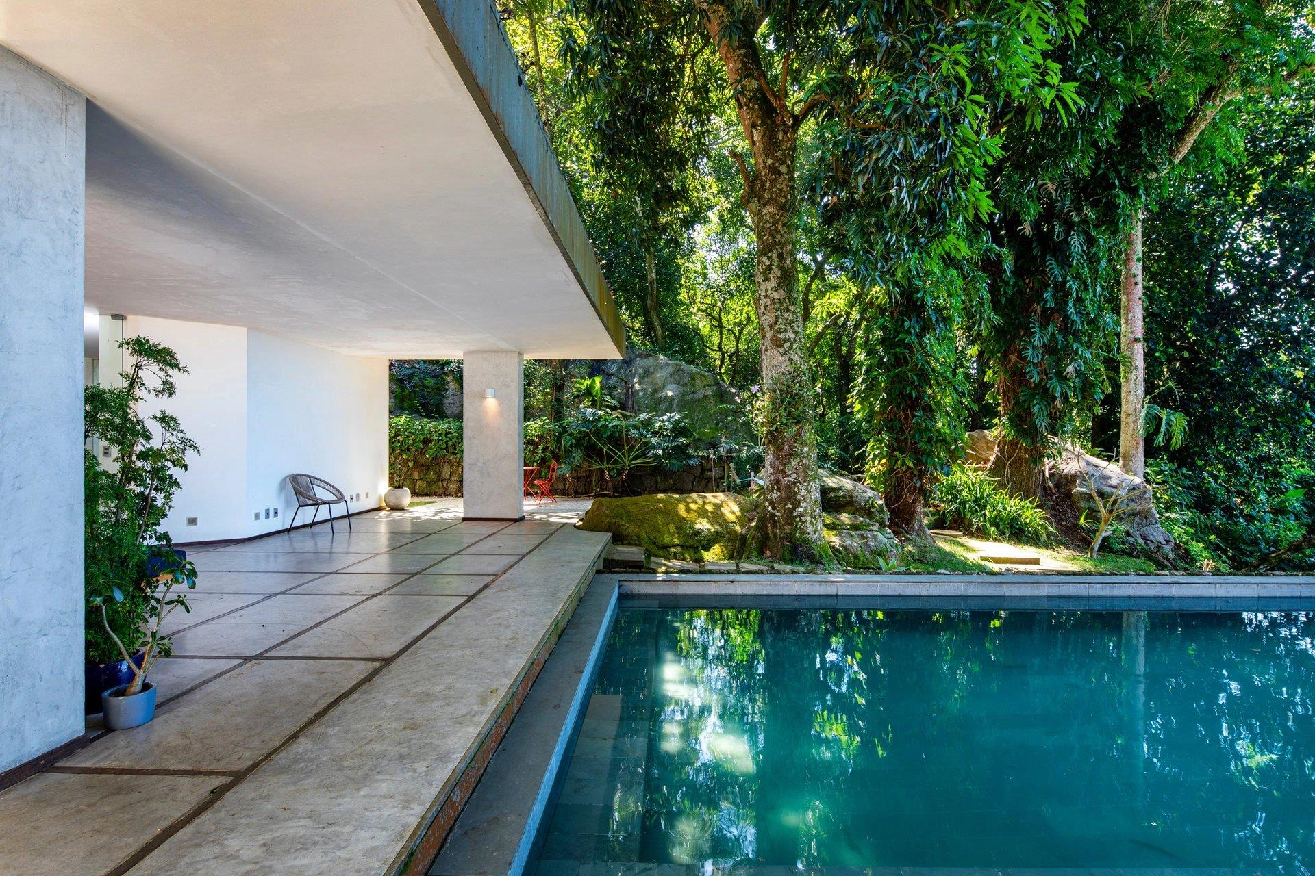 Rio002 - Luxury villa with sea view and pool in Joa