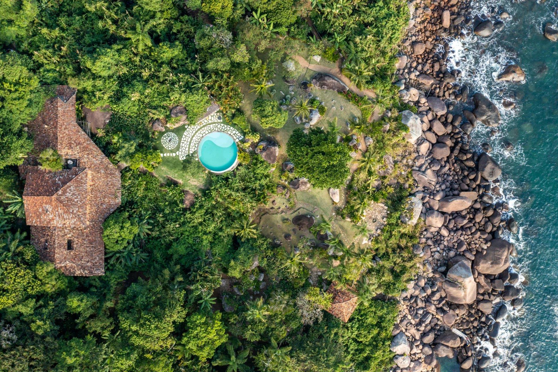 Sao600 - Exotic house facing the ocean in Ilhabela