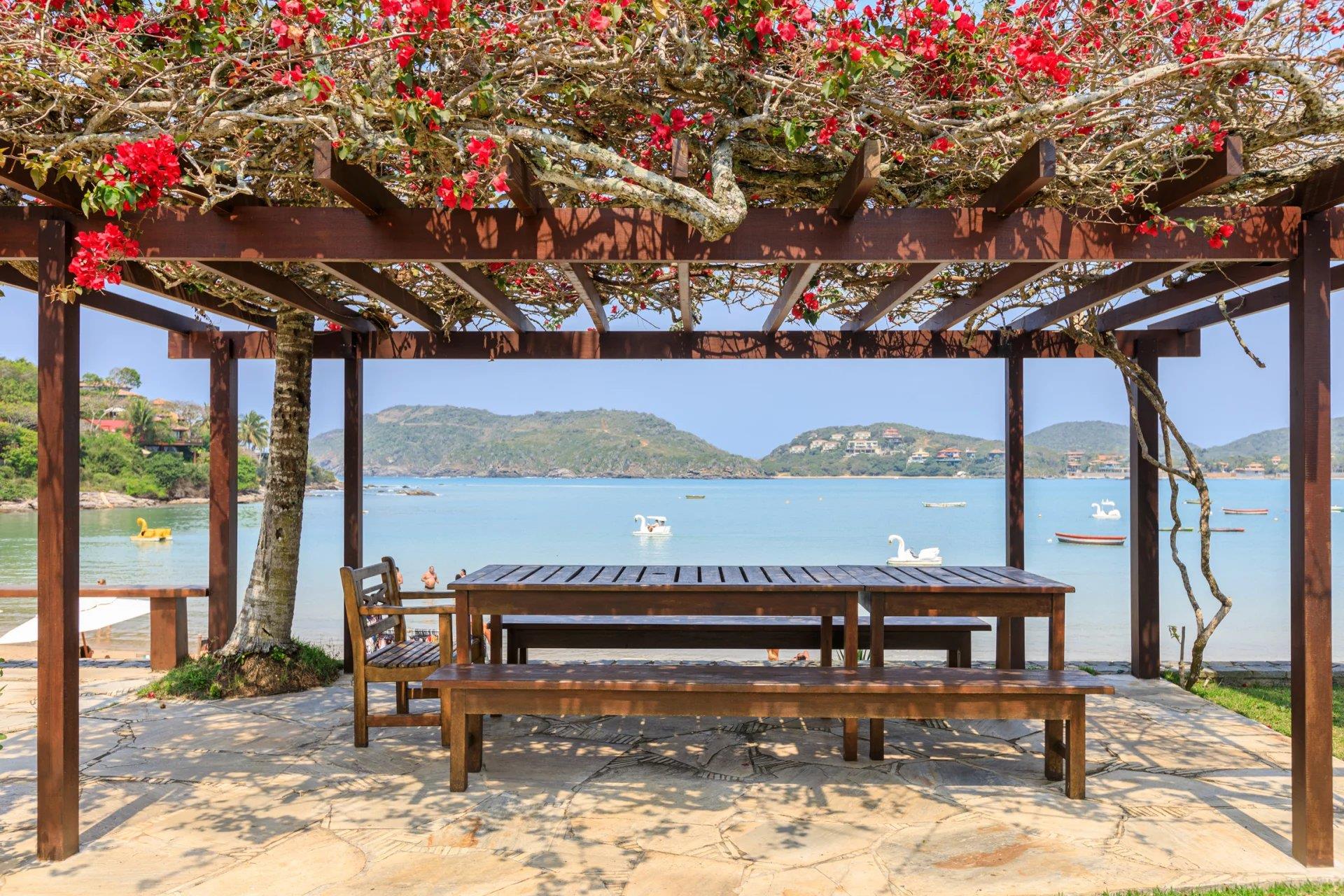 Buz029 - Prestigious house in front of the sea in Búzios