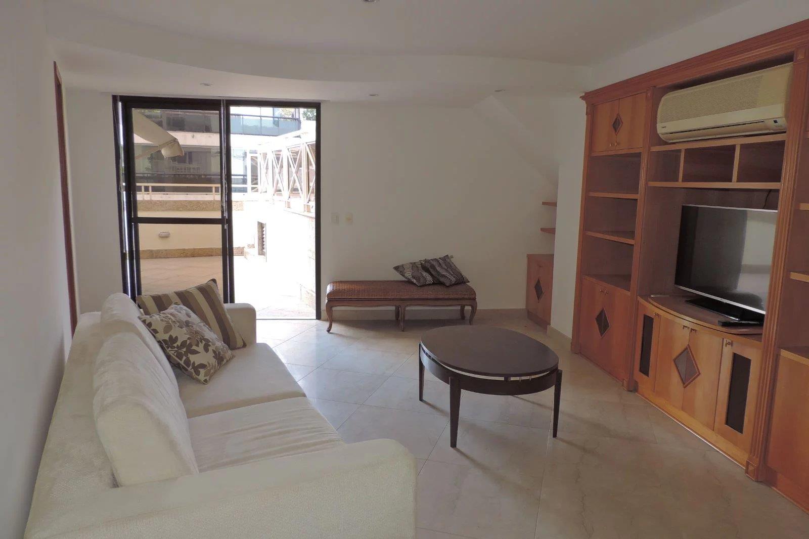 Rio671 - Charming triplex coverage in Ipanema
