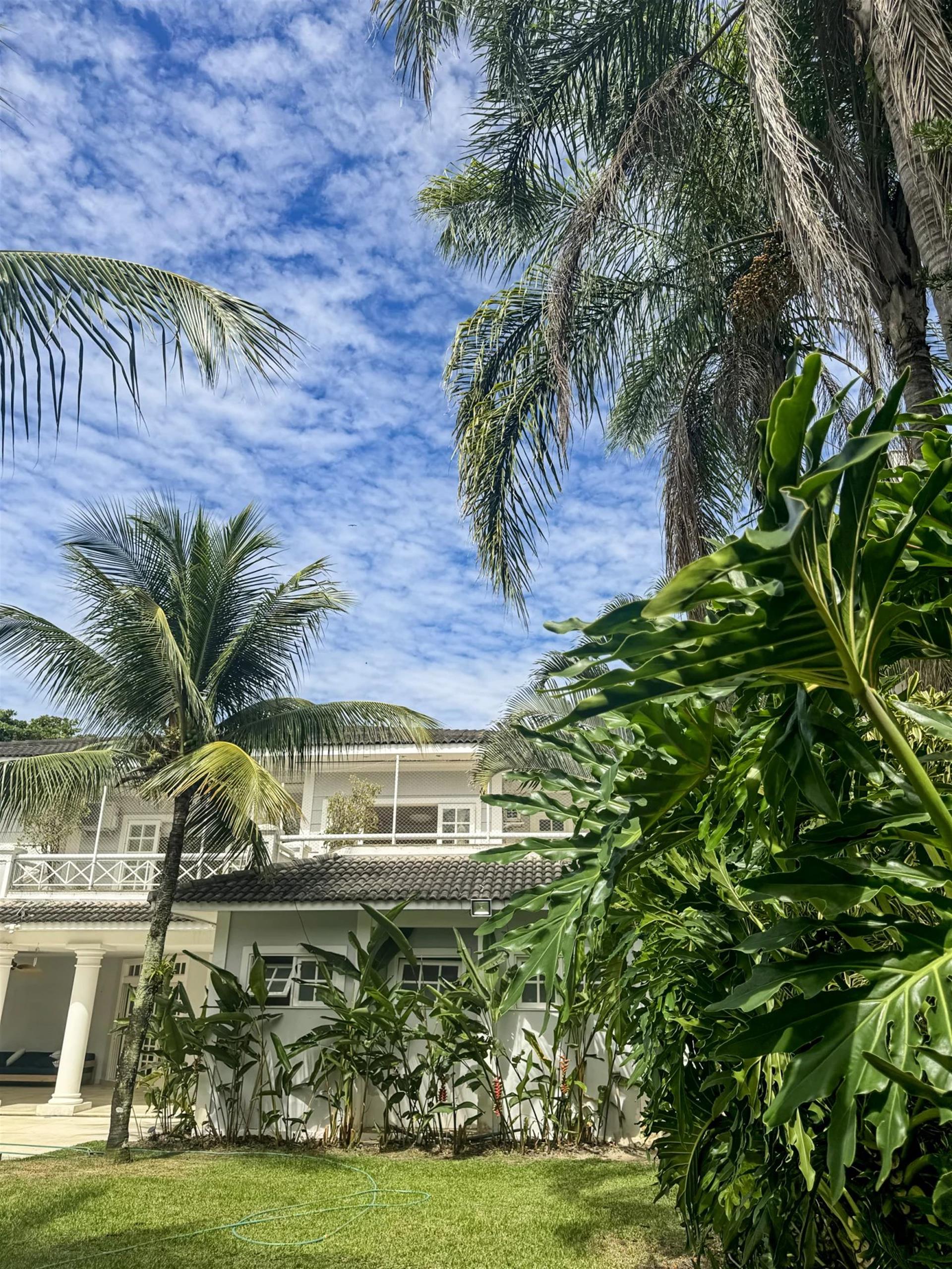 Rio201 - Gated community villa in Barra da Tijuca
