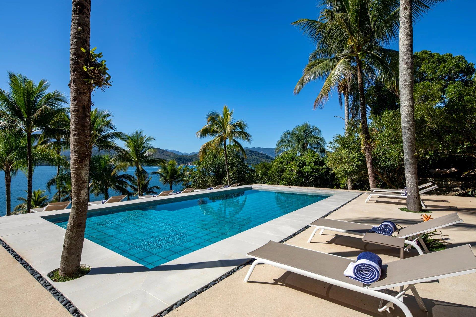 Ang002 - Private Island in Angra dos Reis