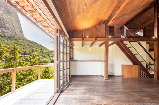 Rio335 - Gran villa con increíbles vistas a la naturaleza en Joá