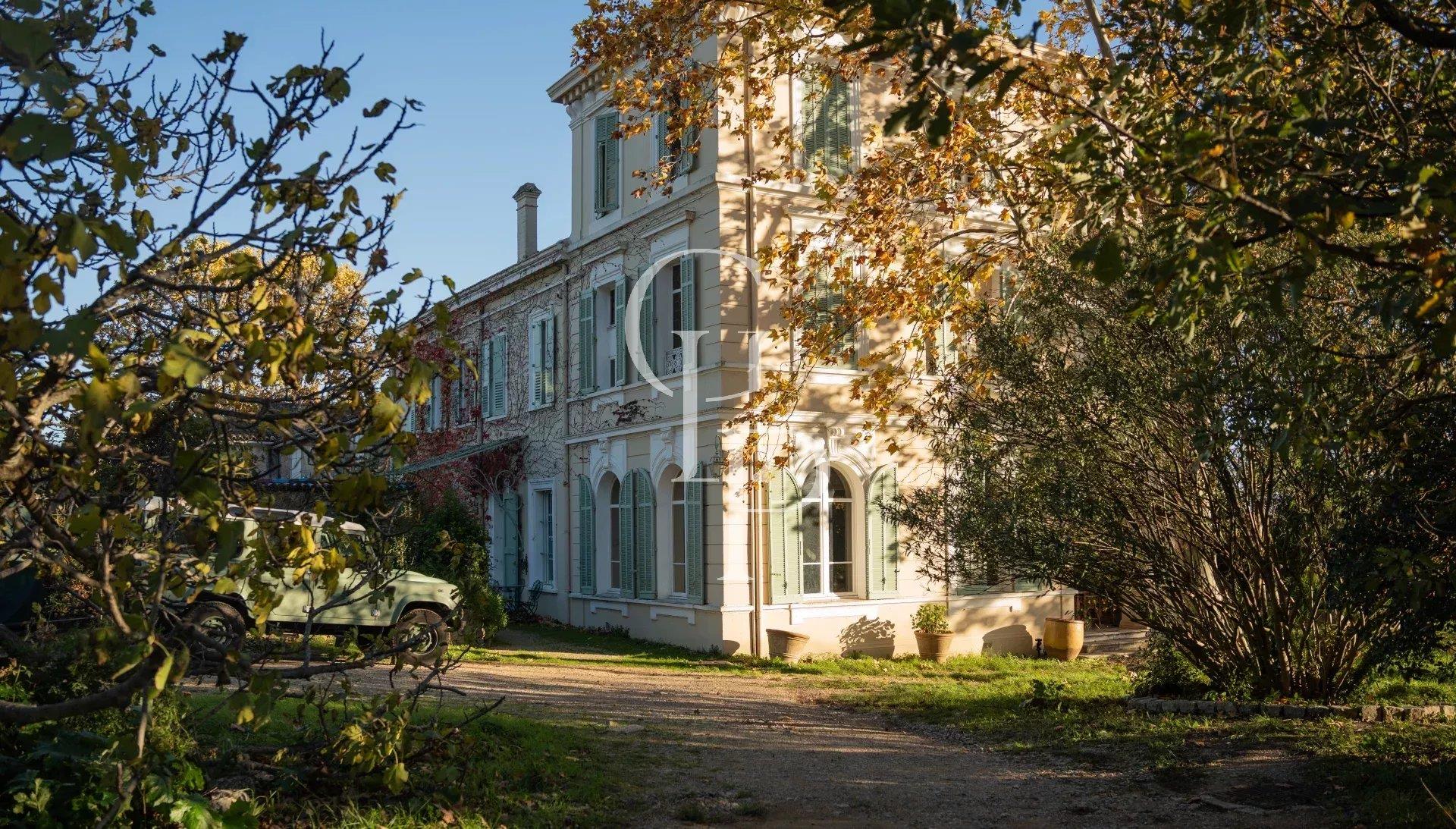 Maison de Parfumeur Historique