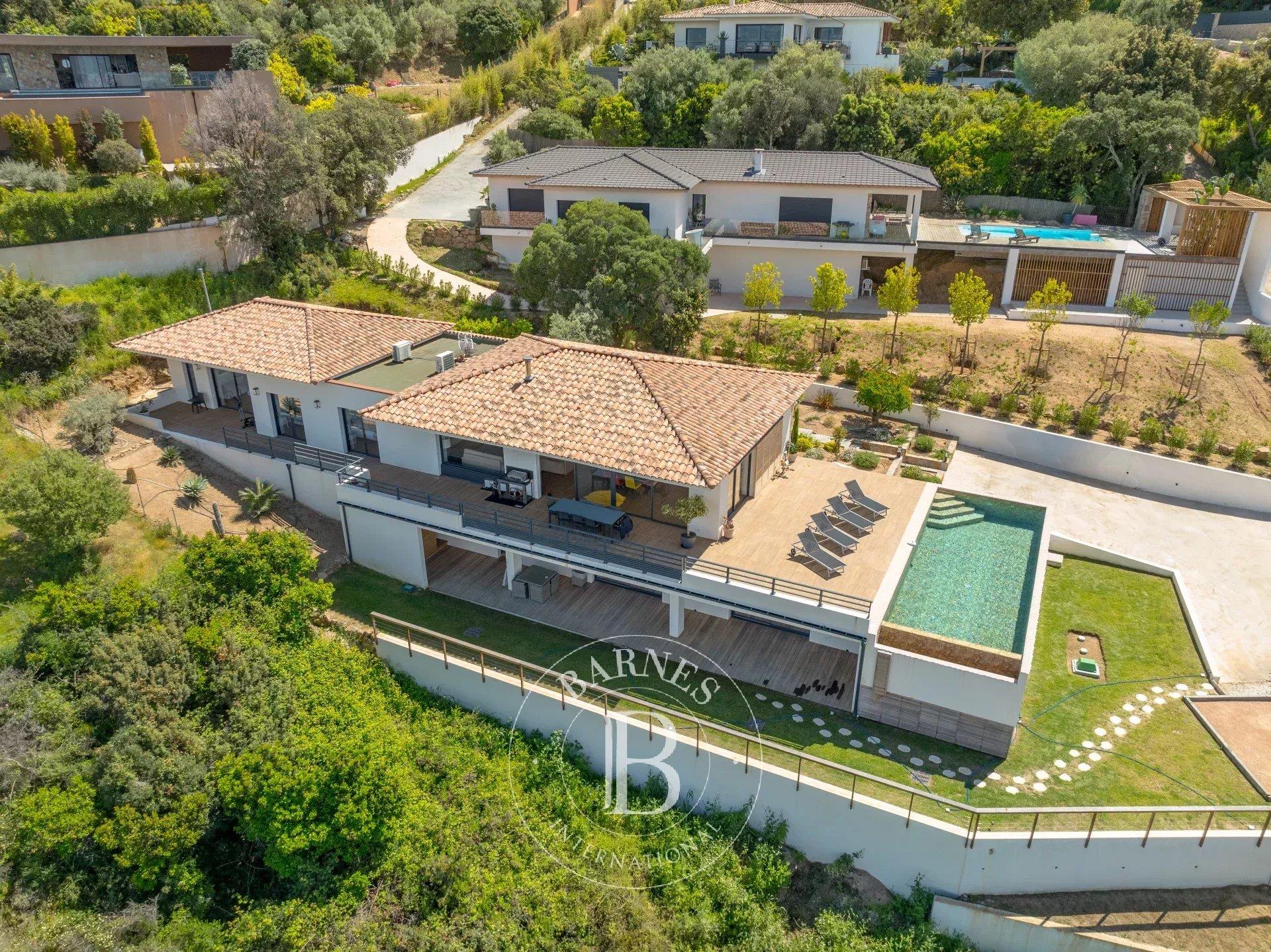 South Shore of Ajaccio, Recent Villa, Panoramic Sea View, 5 Bedrooms, Pool, Close to Beaches